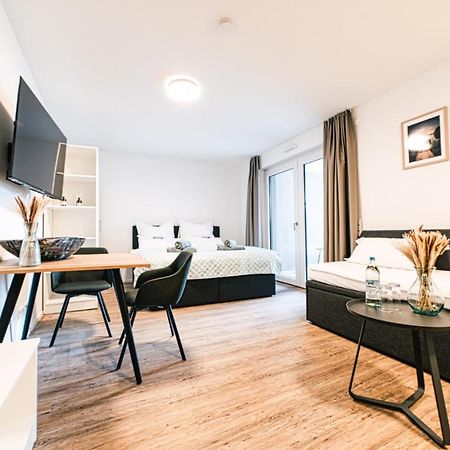 Zentrahome - Zentral Outlet Business Smarttv Balkon Метцинген Екстер'єр фото