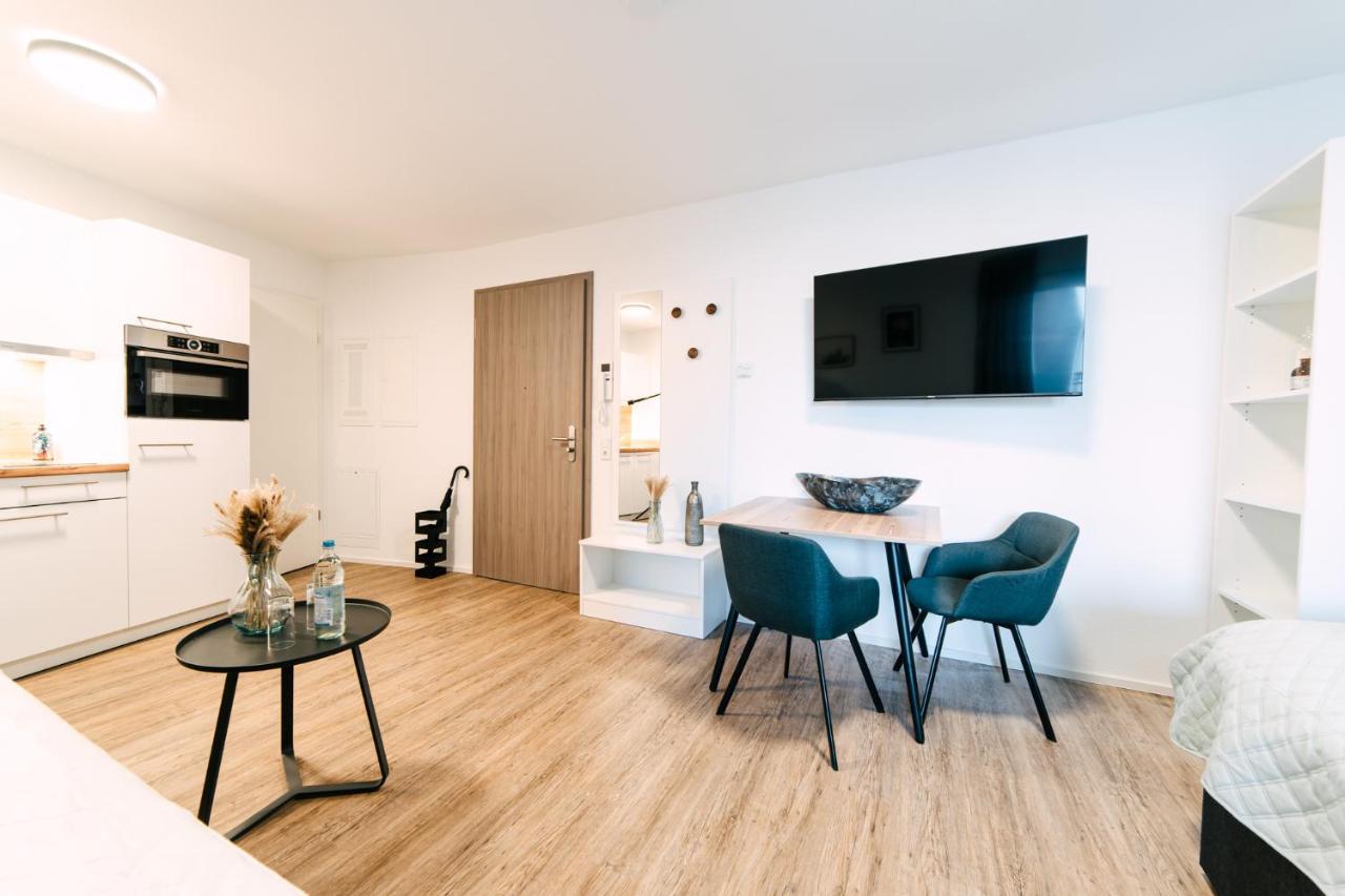 Zentrahome - Zentral Outlet Business Smarttv Balkon Метцинген Екстер'єр фото